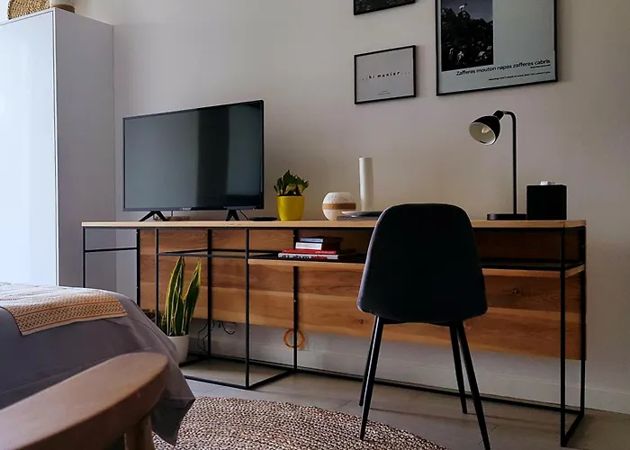 Studio 112 - Ebene Square